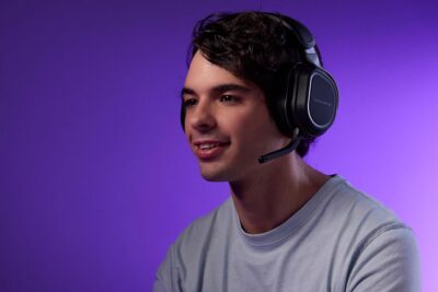 Arceau et coussinets du casque Turtle Beach Stealth 700 Gen 3 en détail